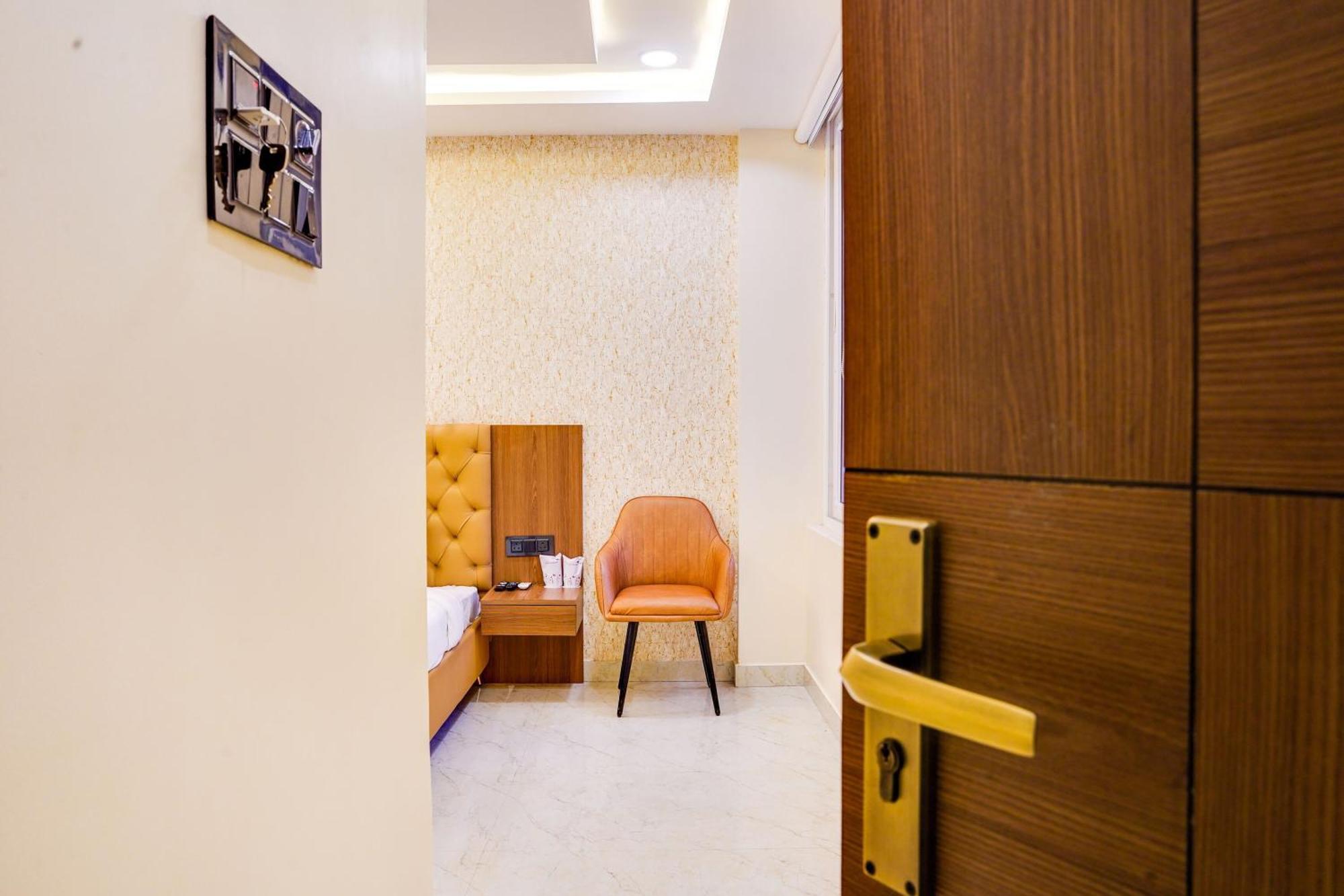 Hotel O Anjaney Palace Bhopal Dış mekan fotoğraf